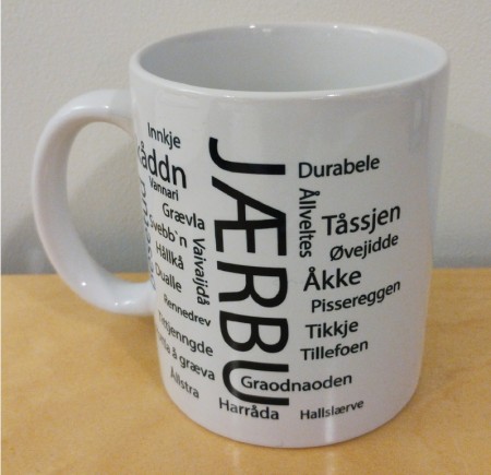 Jærbu koppen hvit/sort